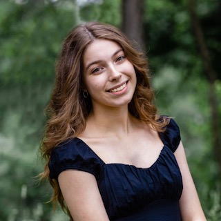 Picture of Mya Aird