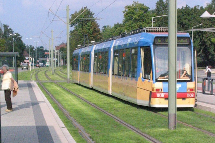 tram